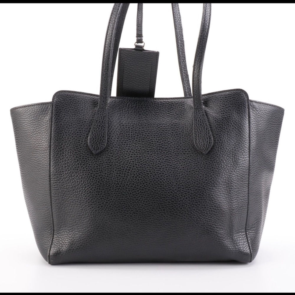 Gucci Shopper Swing Tote Medium in Black Pebble Grain Calfskin - Picture 3 of 11